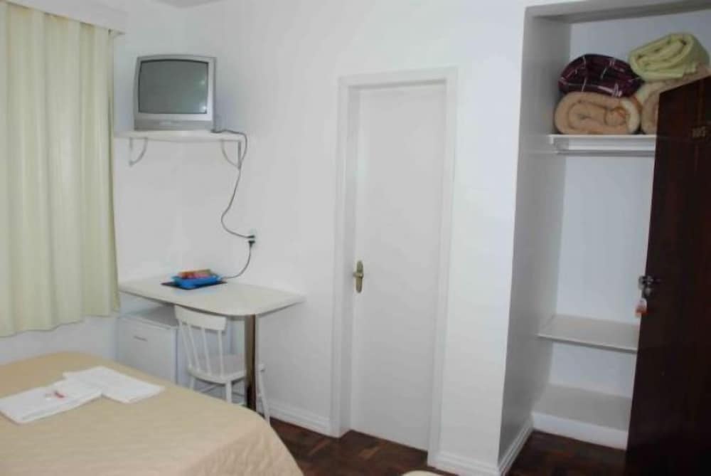 Room photo 3