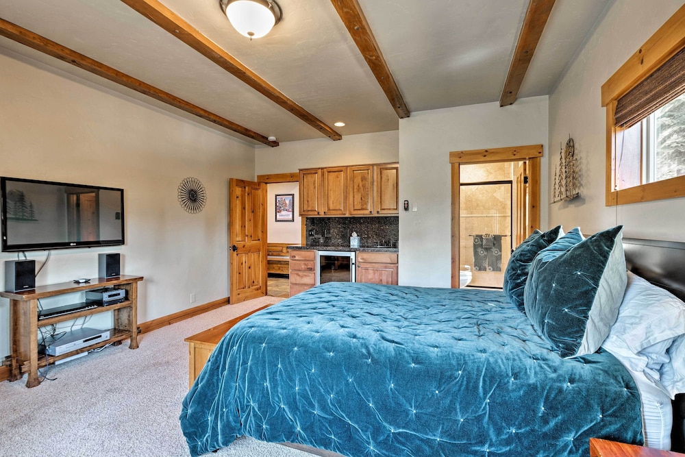 House (4 Bedrooms) photo 1
