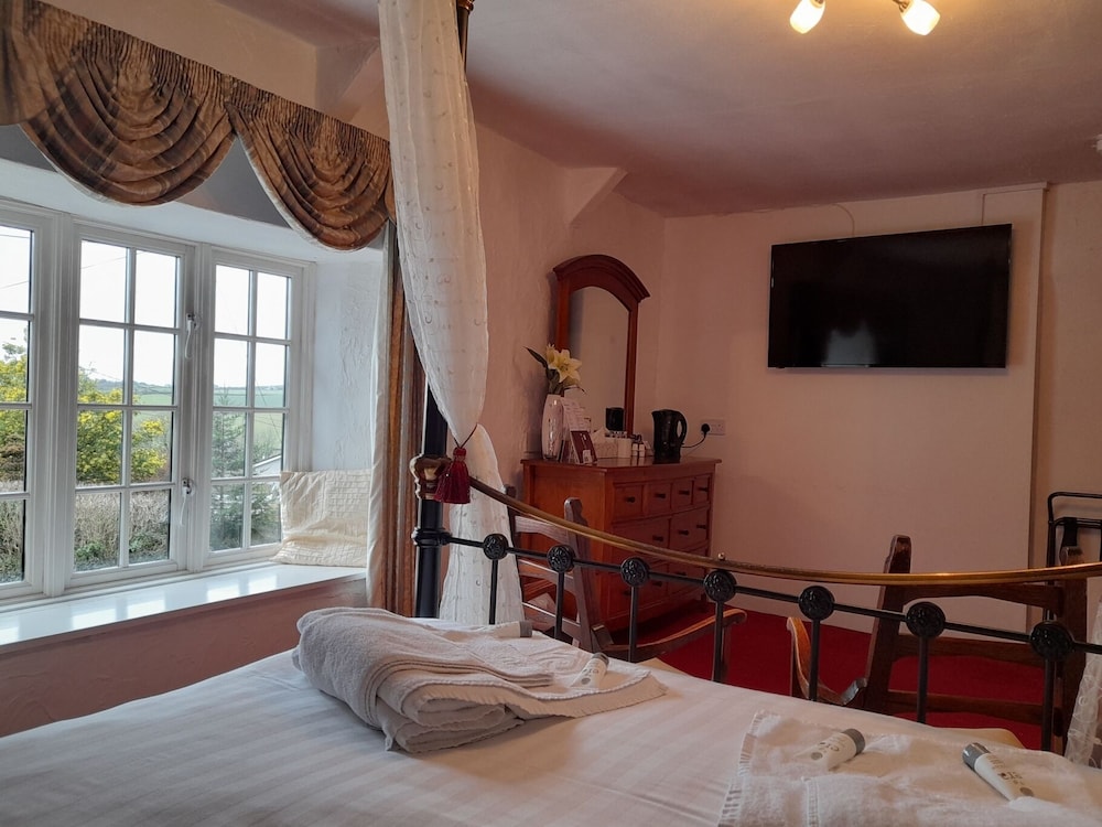 Superior Double Room, Ensuite (Countryside view)