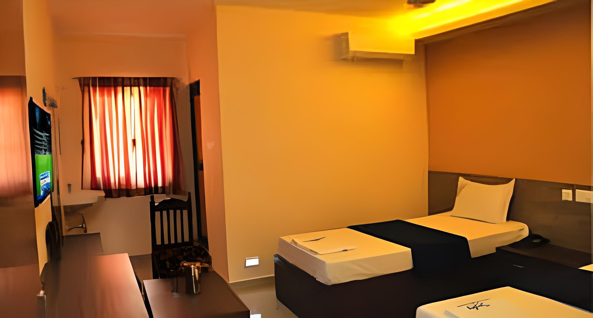 Deluxe Triple Room photo 2