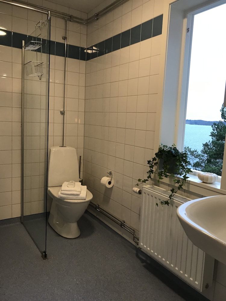 Double or Twin Room - Photo 3
