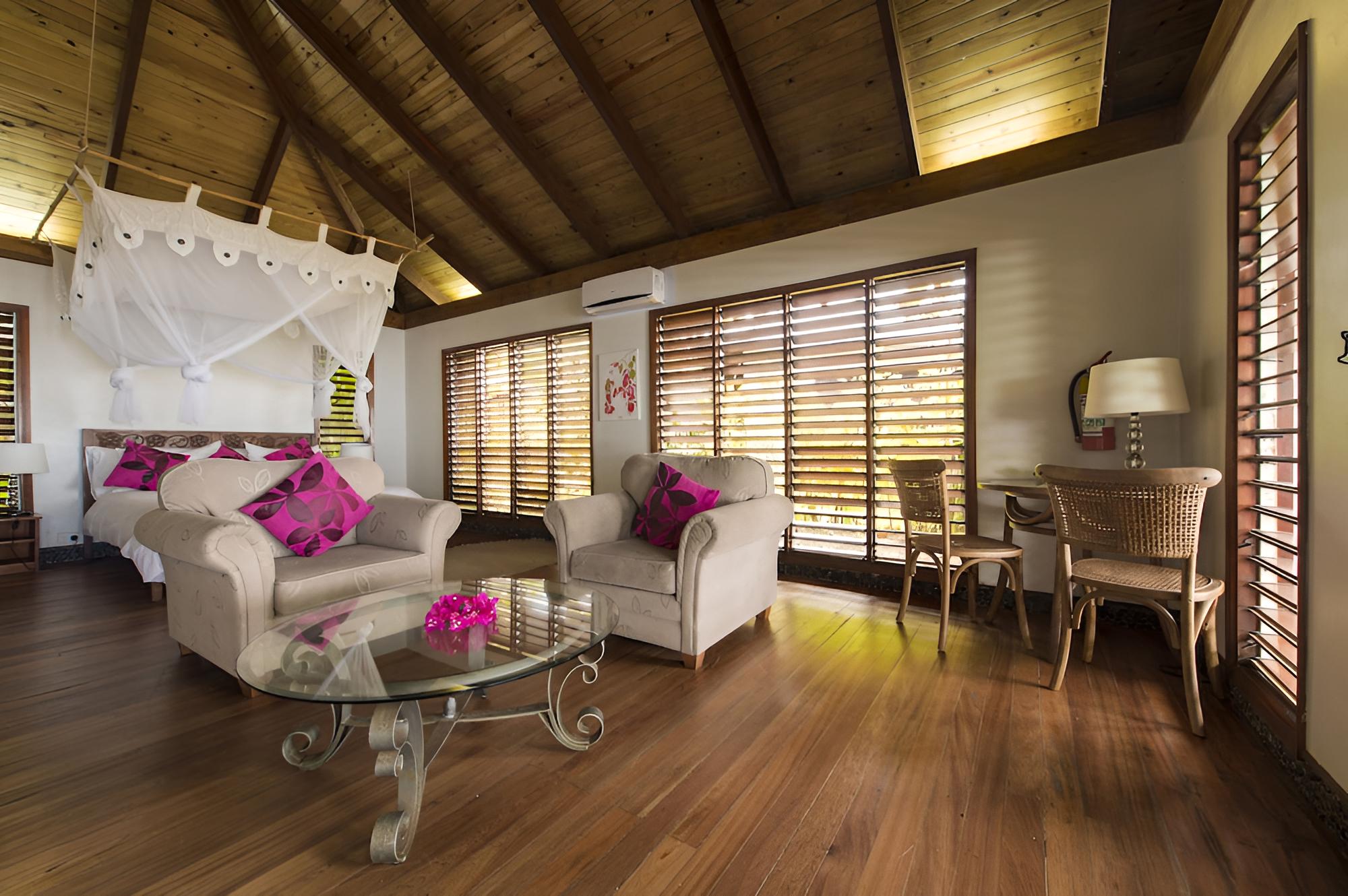 Frangipani Bungalow photo 3