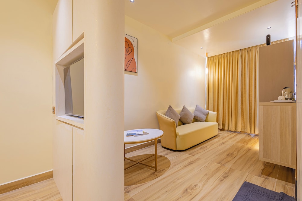 Luxury Double Room photo 2