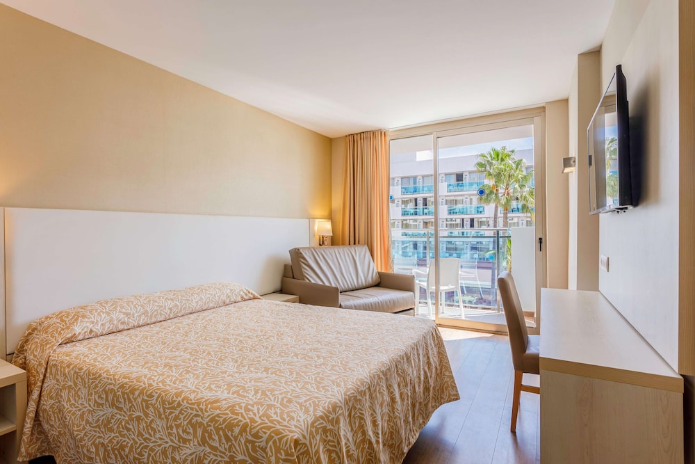 Superior Double Room, Partial Sea View (1 adult) photo 3