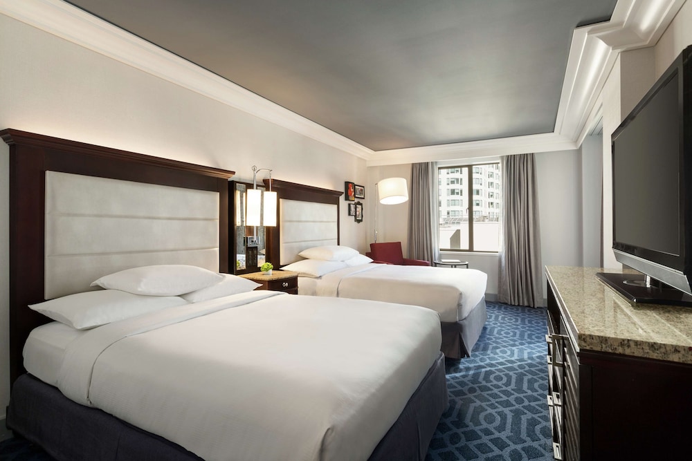 Room, 2 Double Beds, Corner photo 1