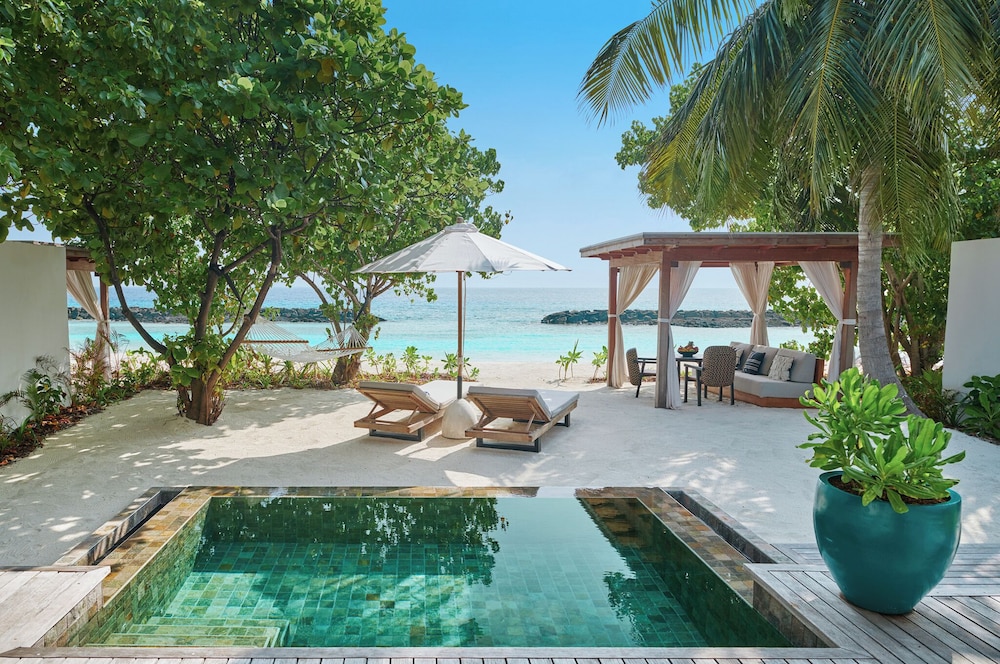Sunrise Beach Villa with Private Pool photo 2