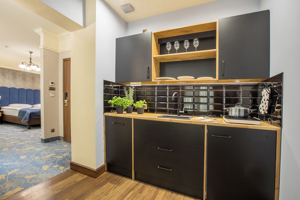 Executive Double Room - Photo 8