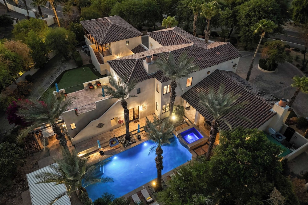 Villa (Multiple Bedrooms) photo 1