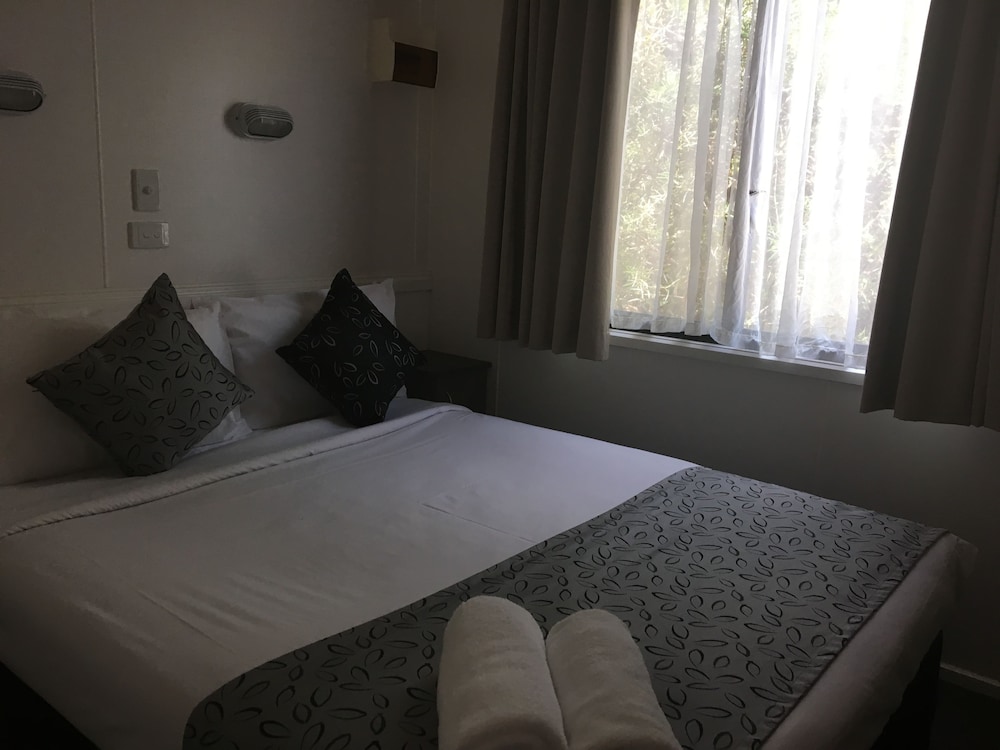 Standard 1 Bedroom Cabin photo 3