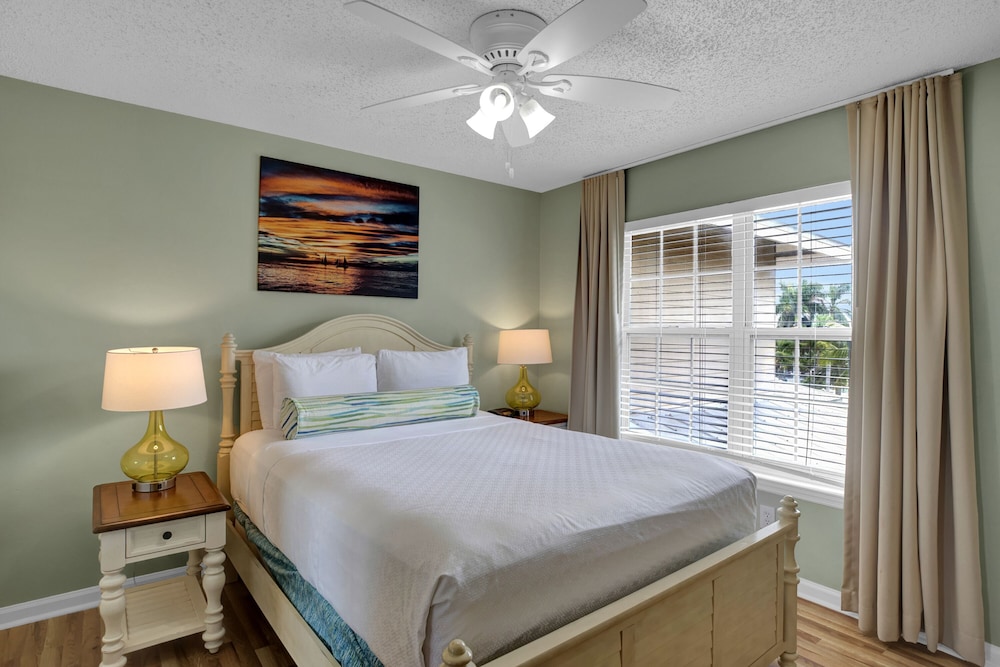Premium Condo, 2 Bedrooms