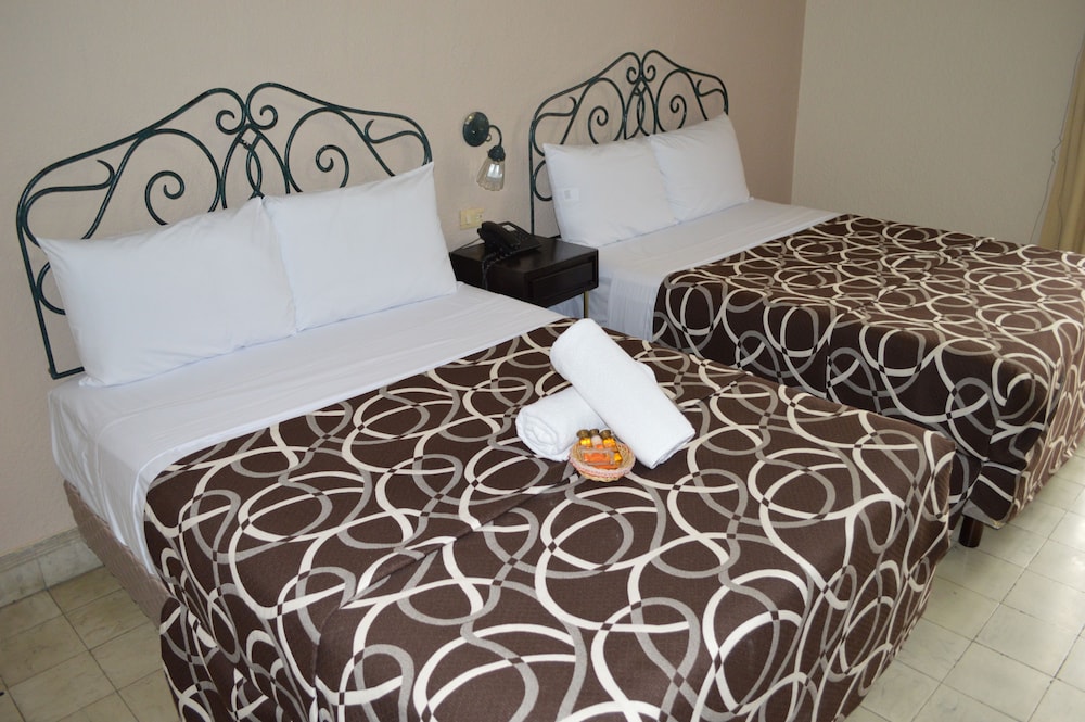 Double Room, 2 Double Beds photo 2