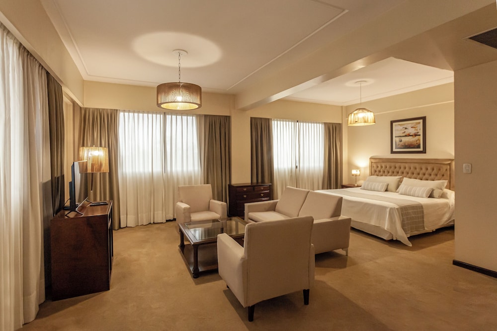 Suite photo 1
