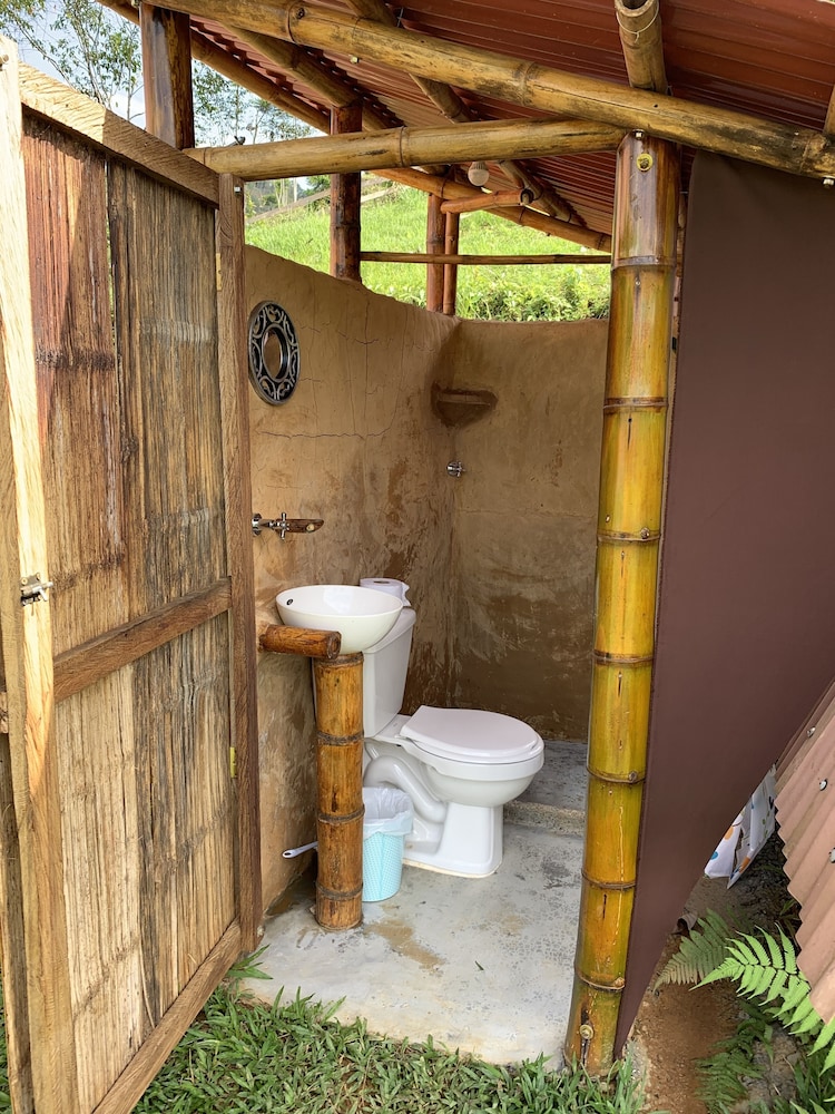 Basic Cabin photo 3
