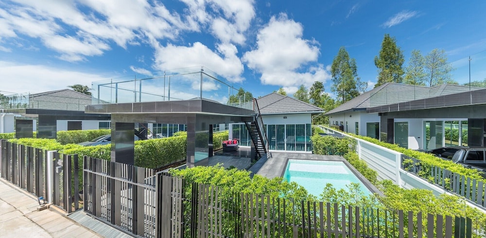 3 Bedrooms Private Pool Villa V4