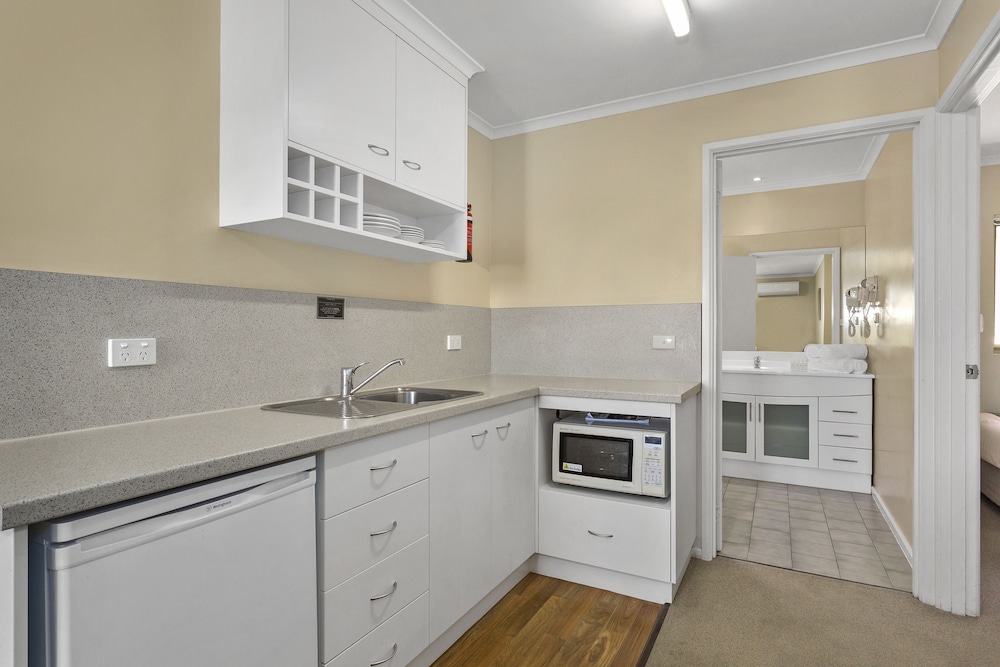 Apartment, 2 Bedrooms, Free Wi-Fi & Parking photo 3
