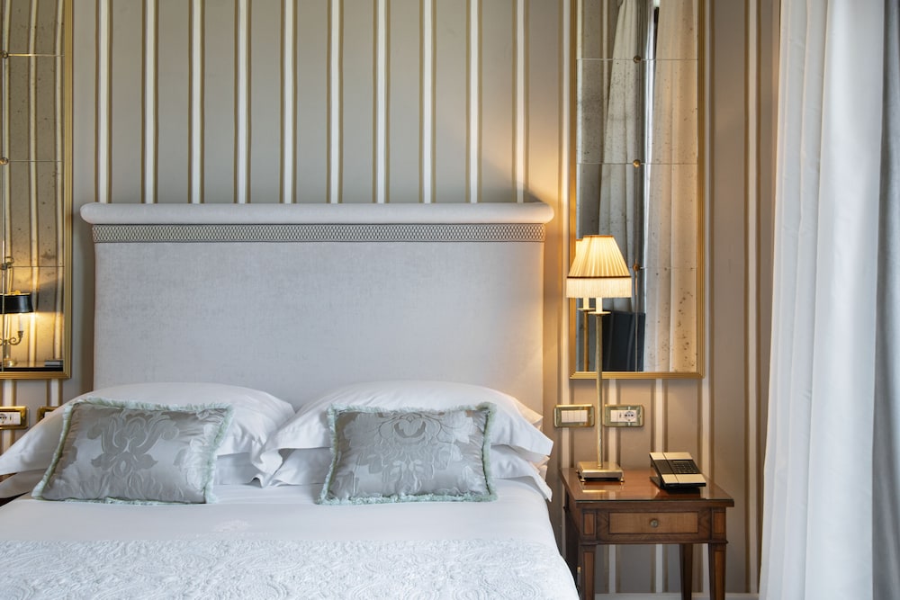 Deluxe Double or Twin Room (Helvetia) - Photo 3