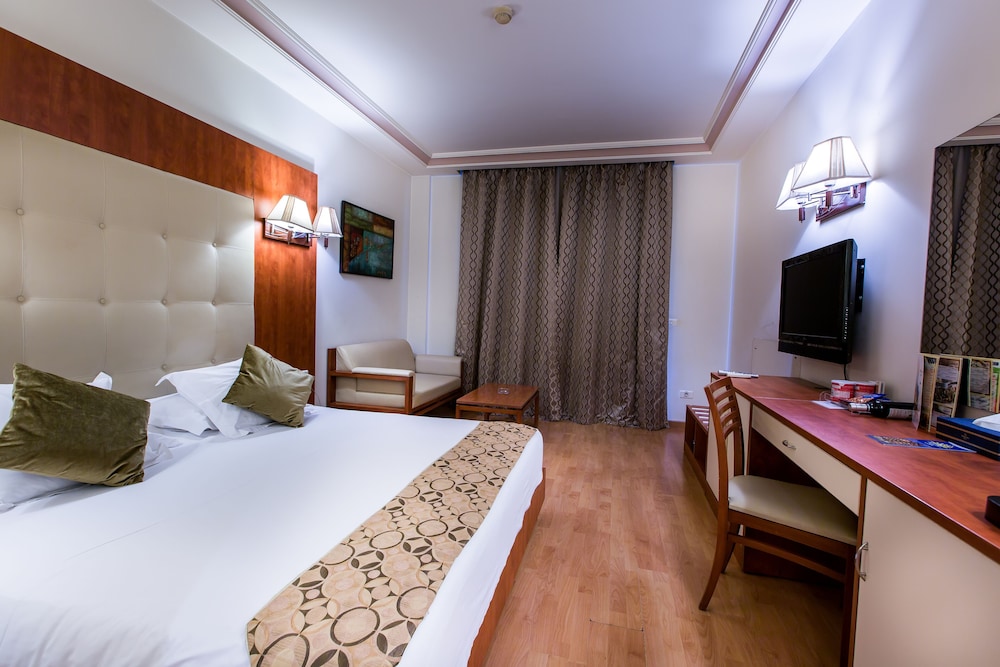 Superior Room, Sea View - Photo 7