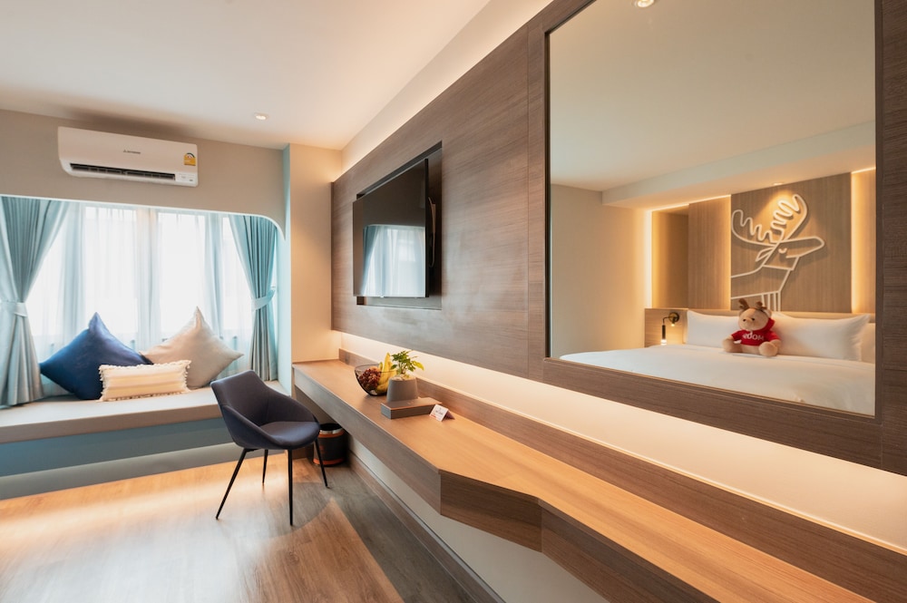 Luxury Family Suite - Photo 10