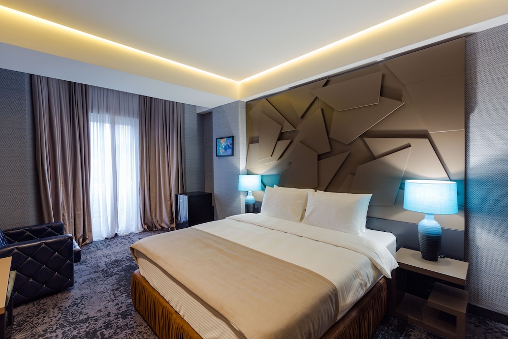 Deluxe Double Room - Photo 1
