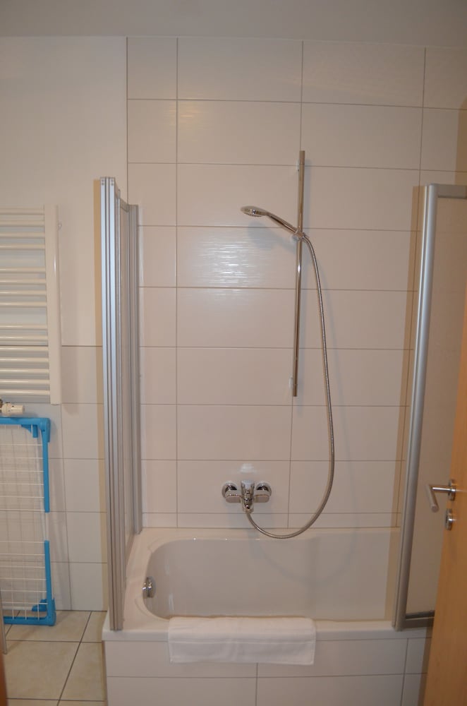 Apartment 5 (Cleaning Fee EUR 60) photo 3