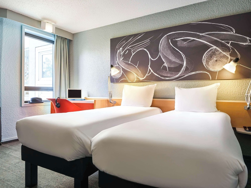 Standard Room, 2 Twin Beds photo 1