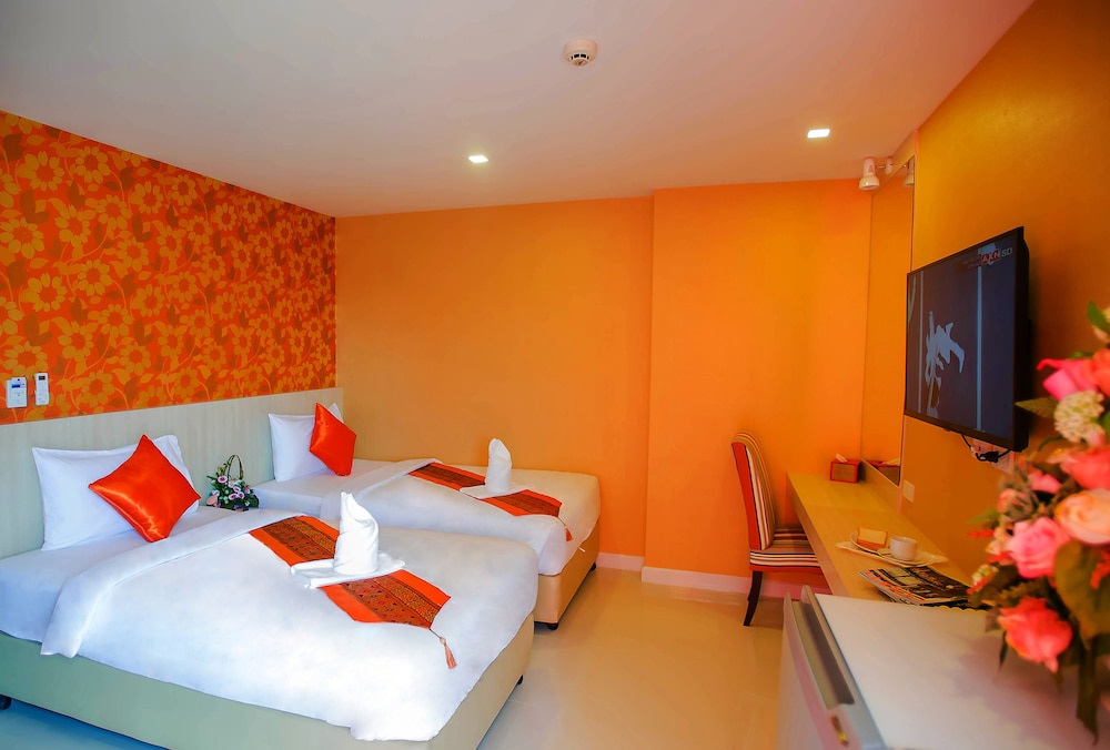 Superior Twin Room, 2 Twin Beds photo 3
