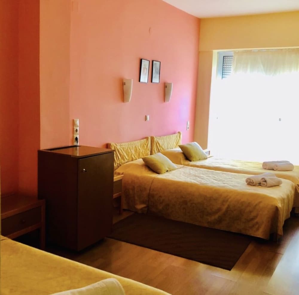 Basic Quadruple Room photo 1
