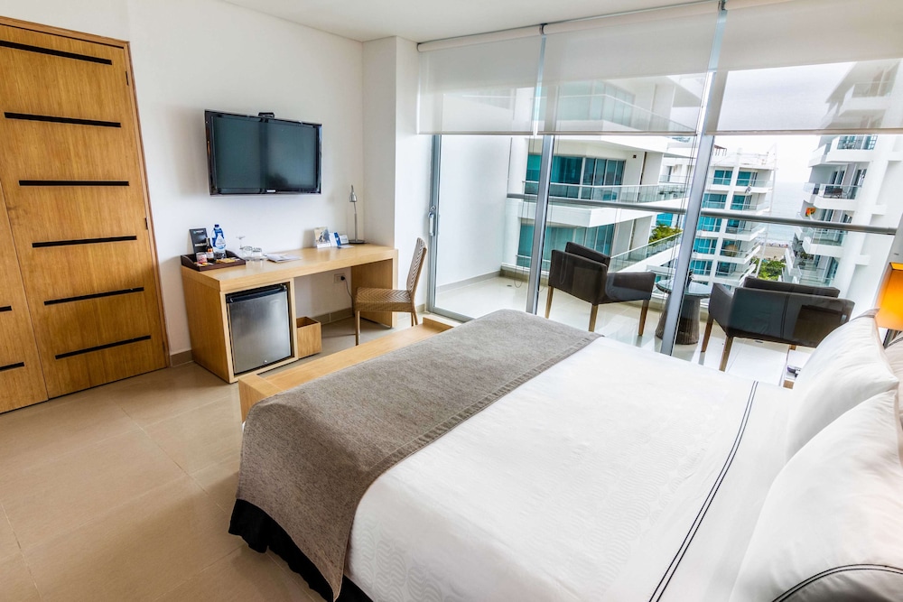 Standard Double Room, 1 King Bed - Photo 4