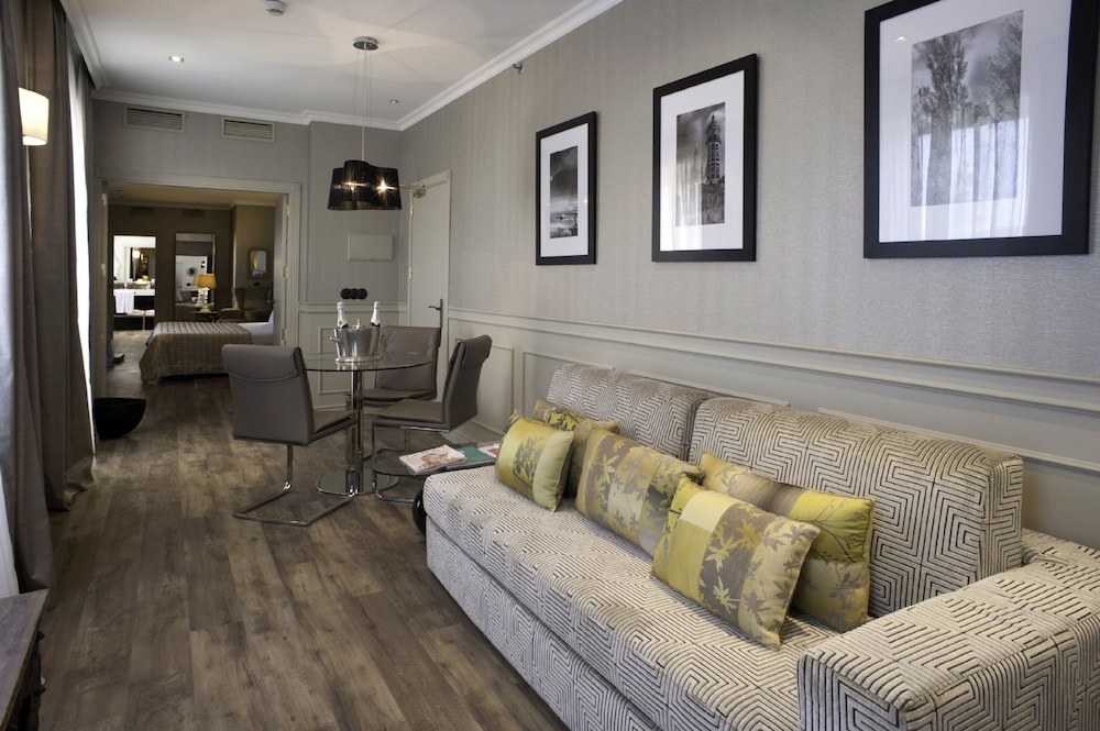 Suite Superior Tibidabo with terrace