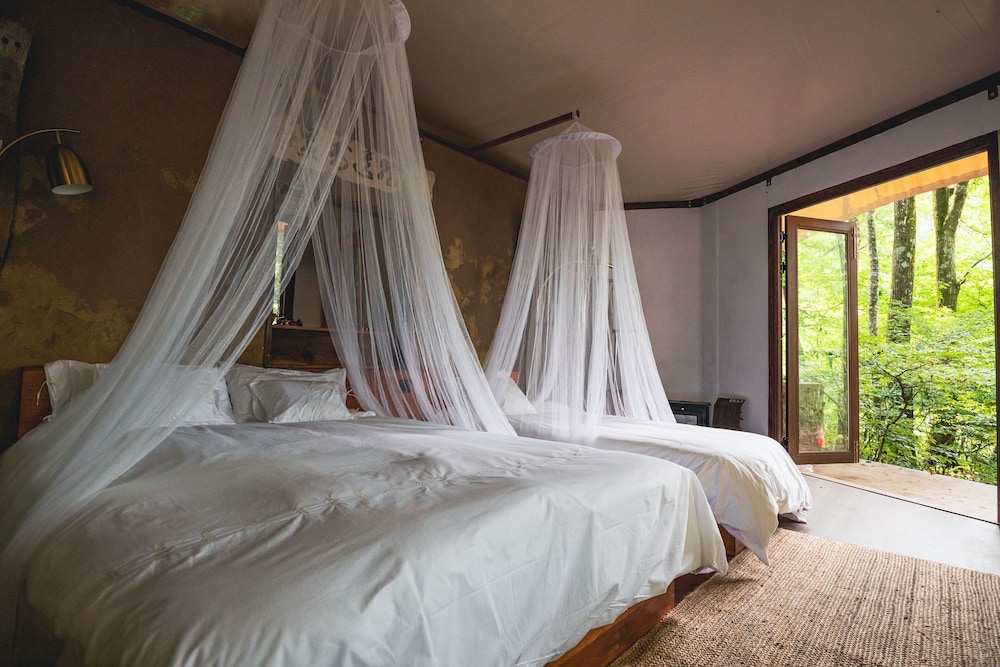 Glamping Hume, Non Smoking photo 1
