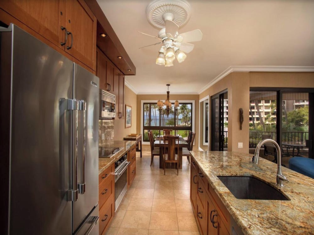 Condo, 2 Bedrooms, Ocean View (333)