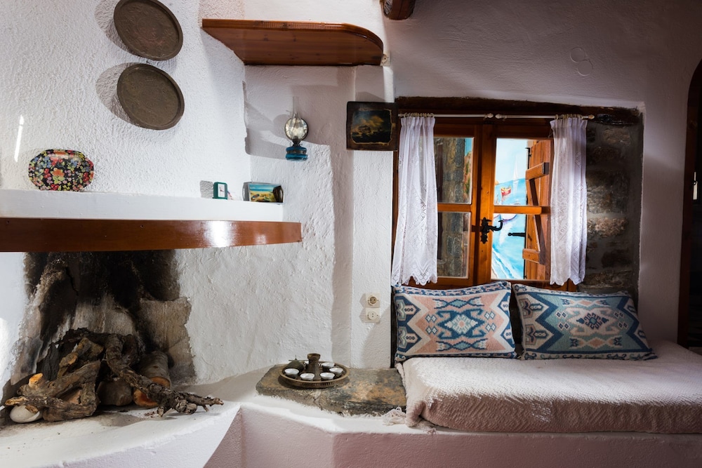 House, Sea View (Leonidas) - Photo 14