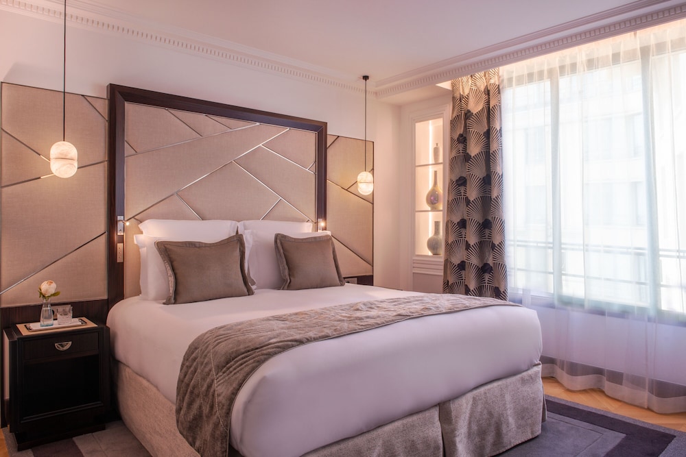 Executive King Room