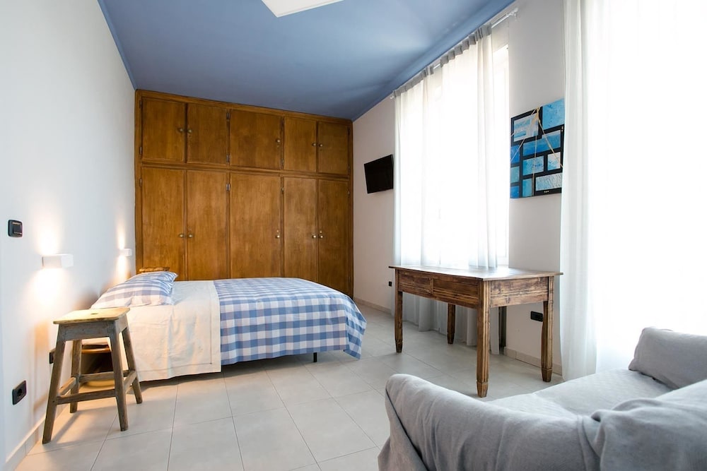 Comfort Room, Balcony (Pietre Grezze) photo 1