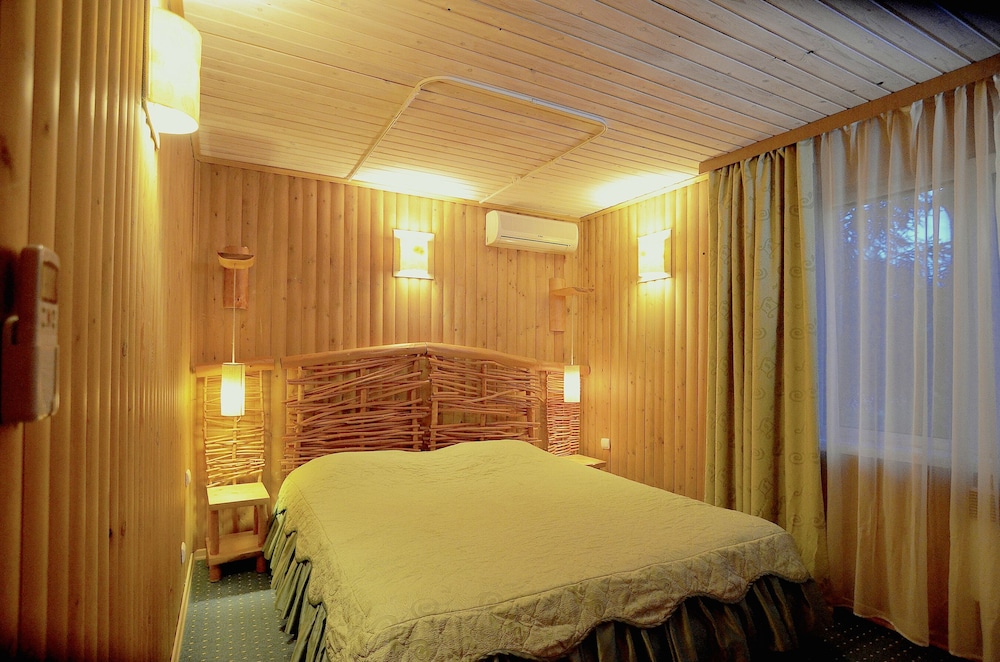 Design Cottage (Ukrainskaya Khata)