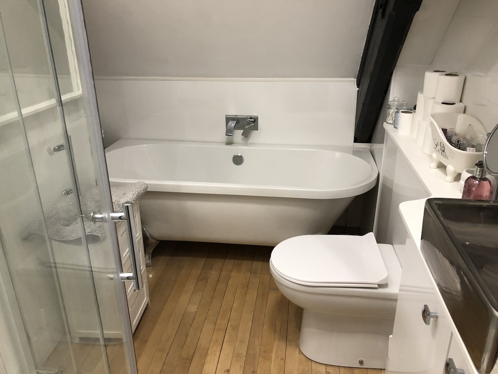 Deluxe Suite (West Suite.) photo 2