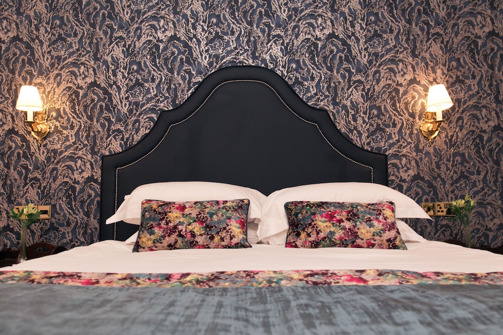 Classic Double Room - Photo 2