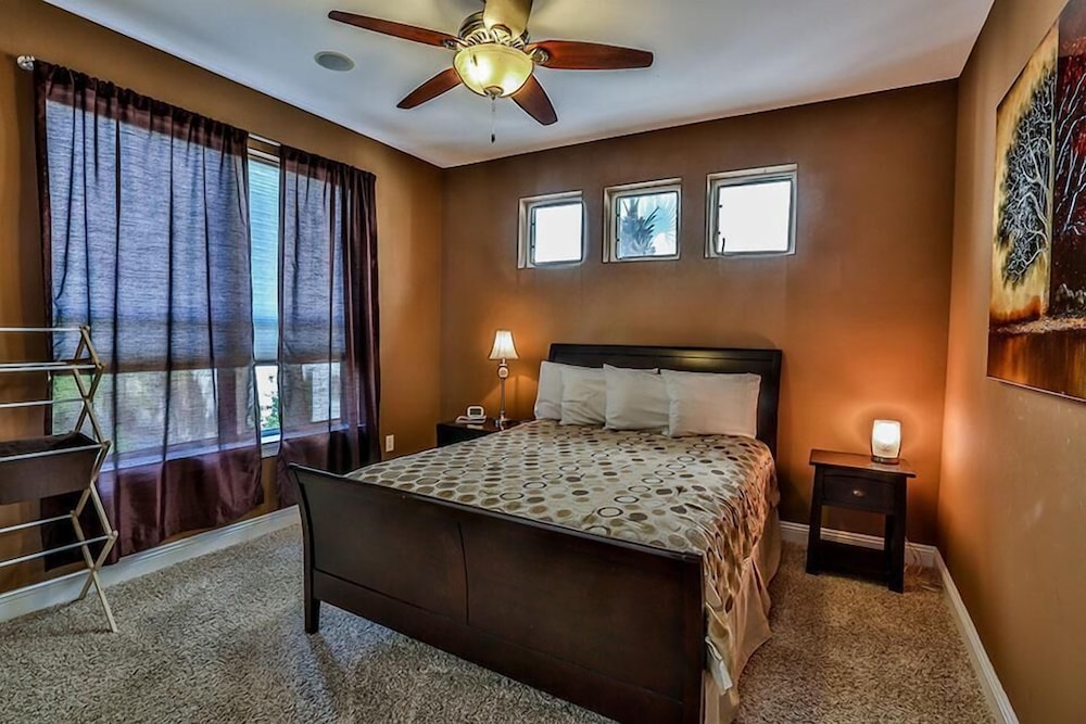 House, 3 Bedrooms, Ocean View, Sea Facing