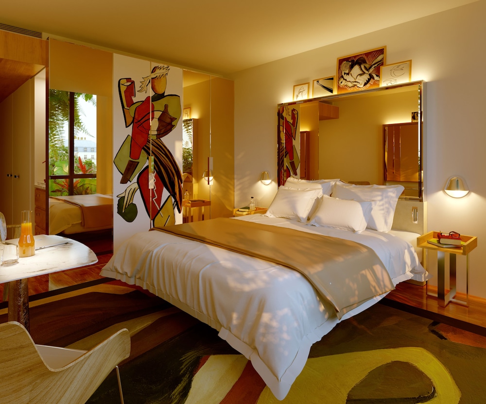Superior Room with Balcony