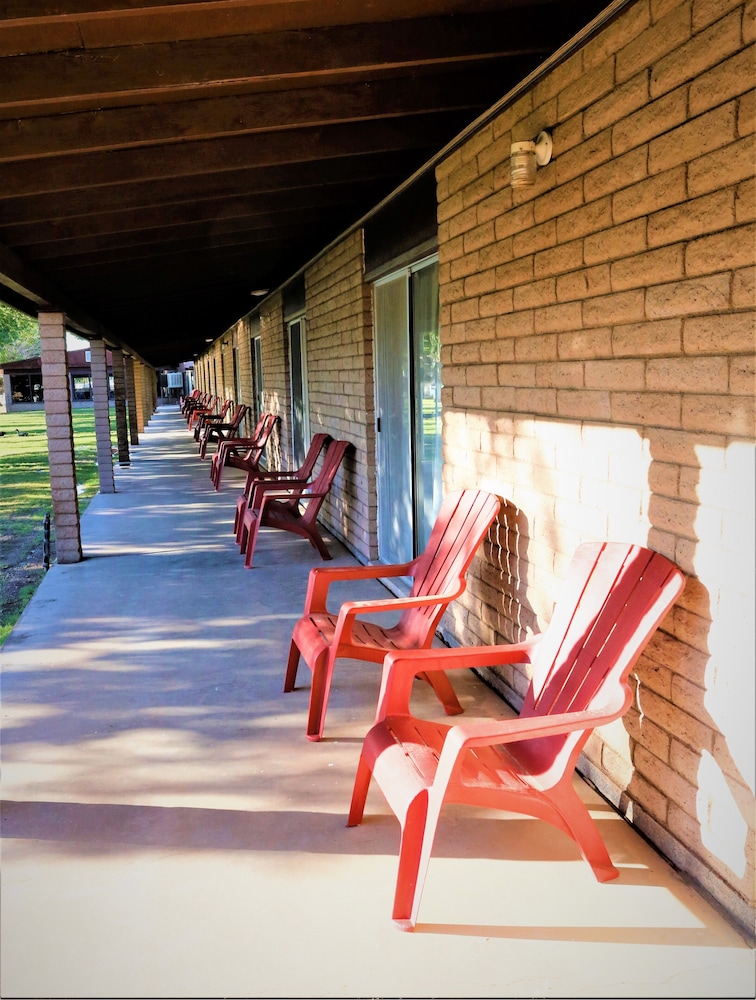 Motel photo 2