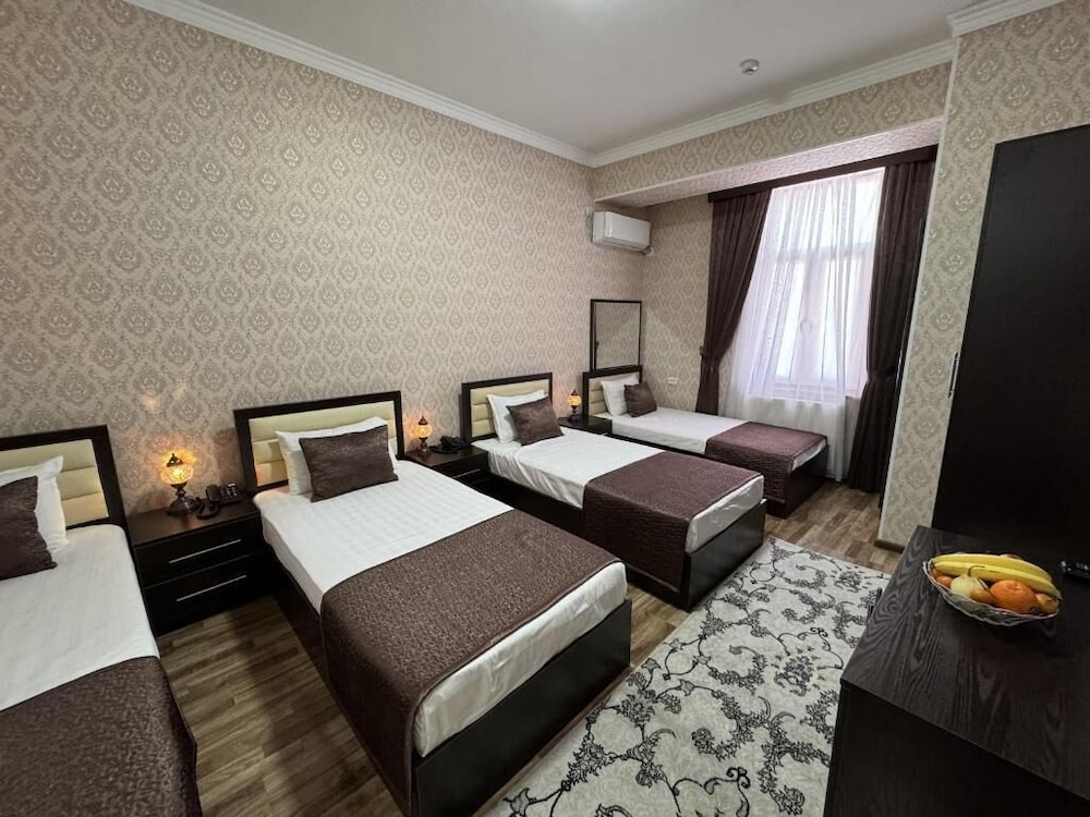 Comfort Quadruple Room, Courtyard View photo 1