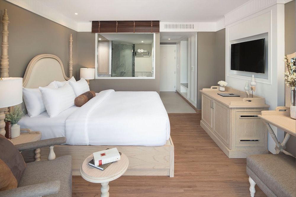 Riverside Deluxe King Room