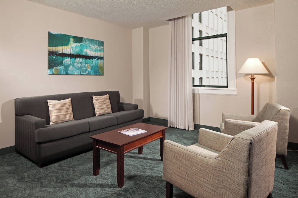 Suite, Multiple Beds - Photo 3