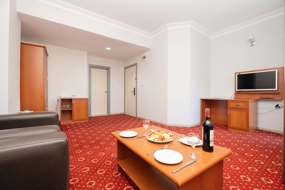 Suite room - Photo 4