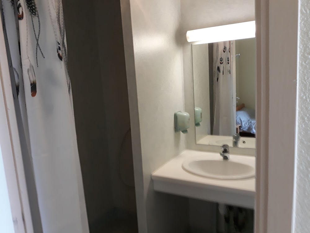 Economy Triple Room, Ensuite, Mountain View (Au 1 Étage) photo 3