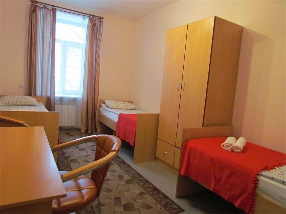Triple Room, Shared Bathroom