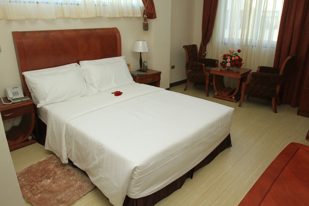 Standard Single Room, 1 Queen Bed photo 3
