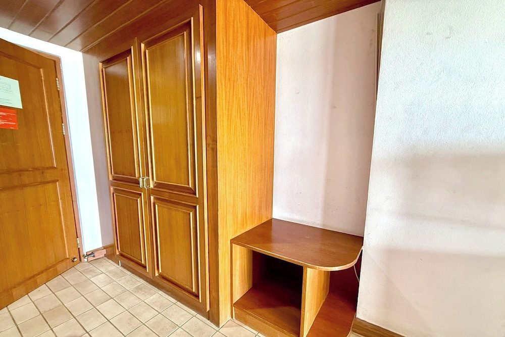 Deluxe Twin Room - Photo 6