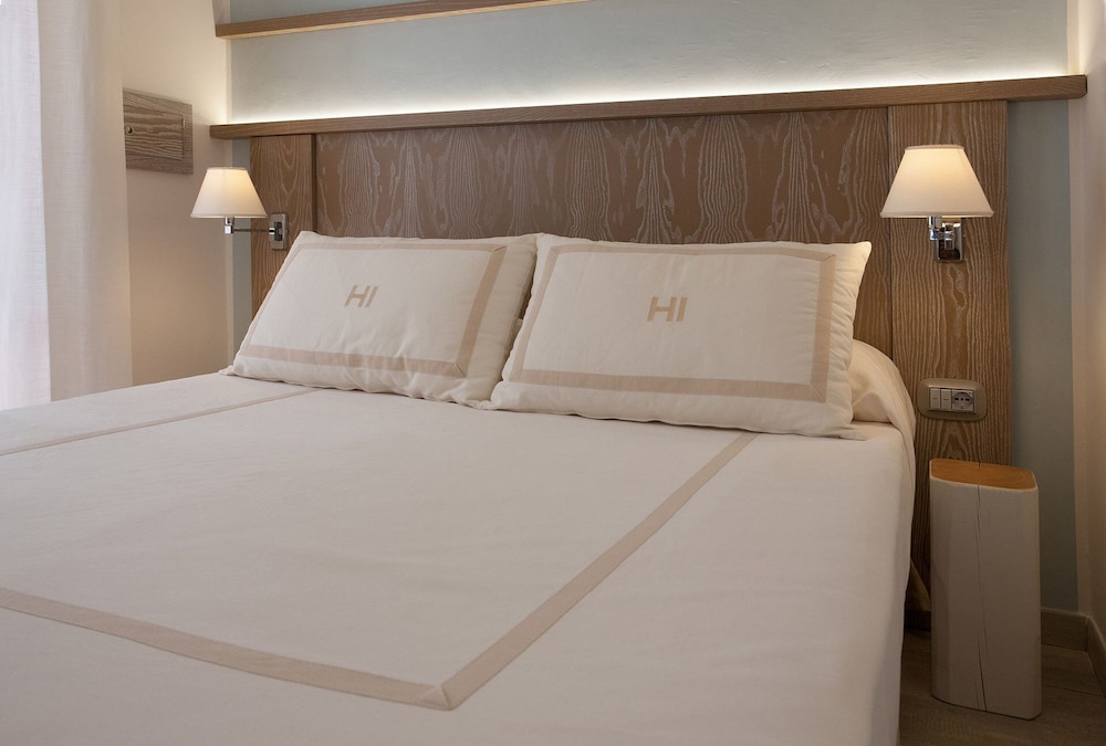 Economy Double Room, Balcony, Garden View photo 2
