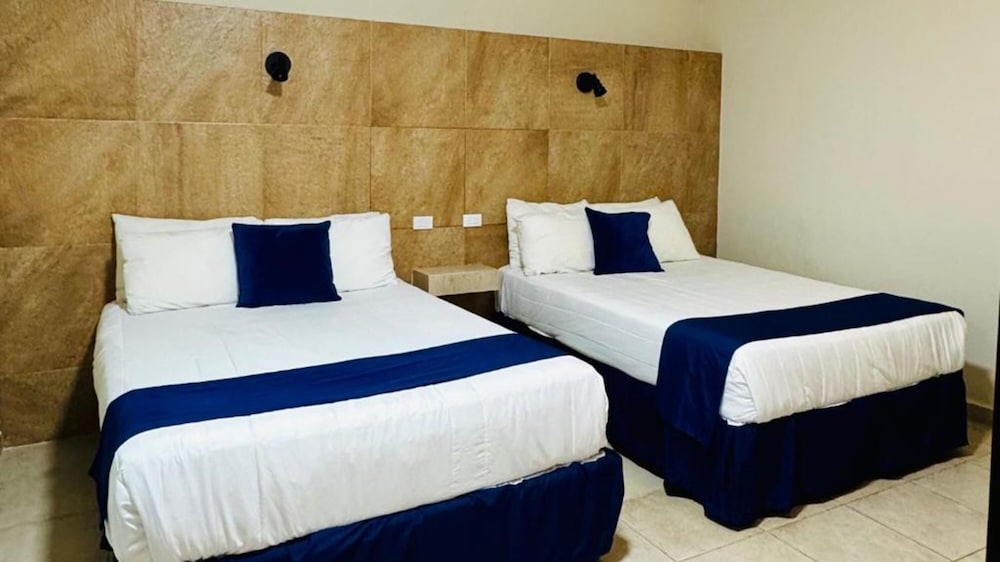 Standard Room, 2 Double Beds
